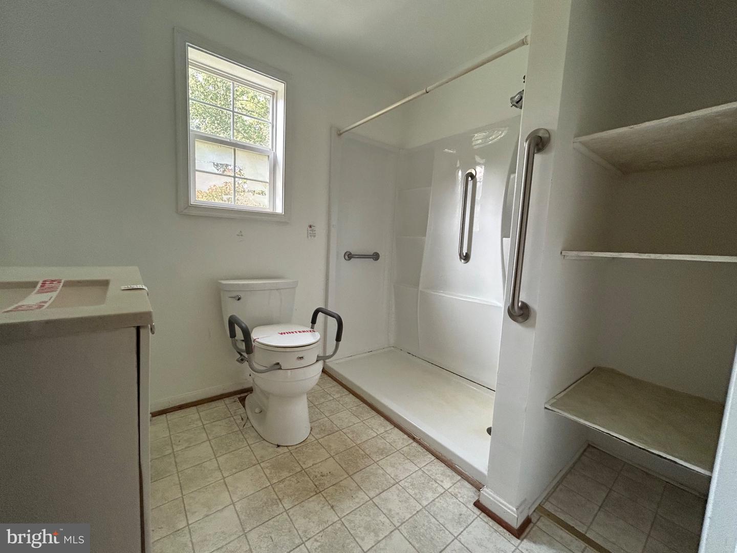 4850 Dayton Pl Property Photo 8