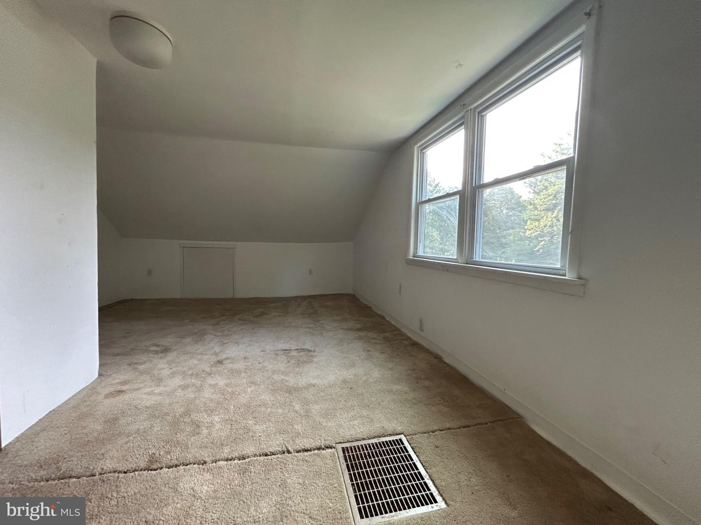 4850 Dayton Pl Property Photo 10