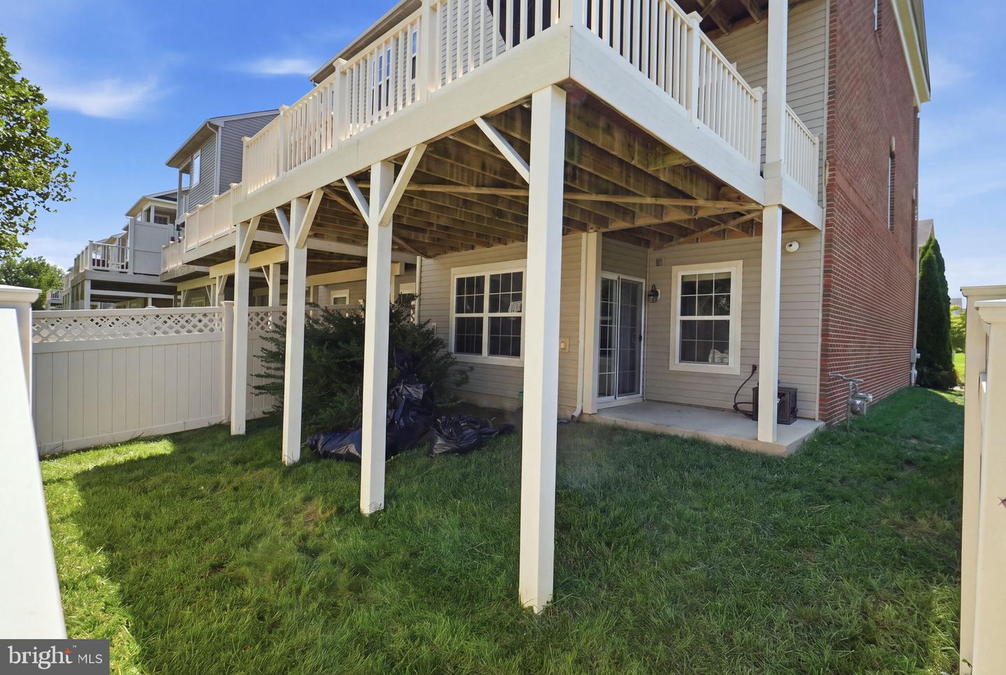 11360 Sandhurst Pl Property Photo 32