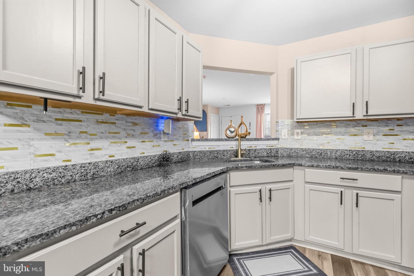 19508 Lariat Pl Property Photo 9