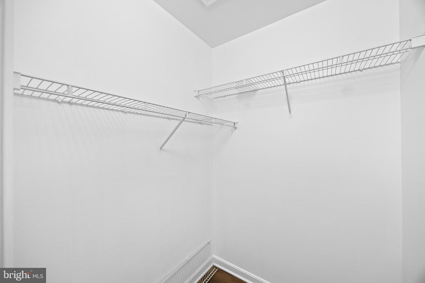 3725 Midlothian Pl Property Photo 16