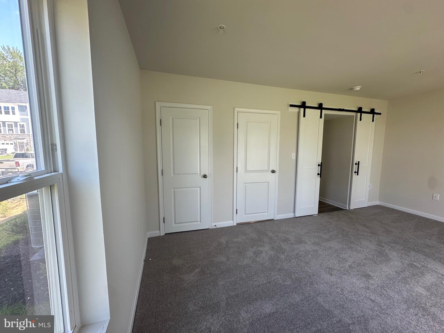 5631 Ludlow Pl Property Photo 14