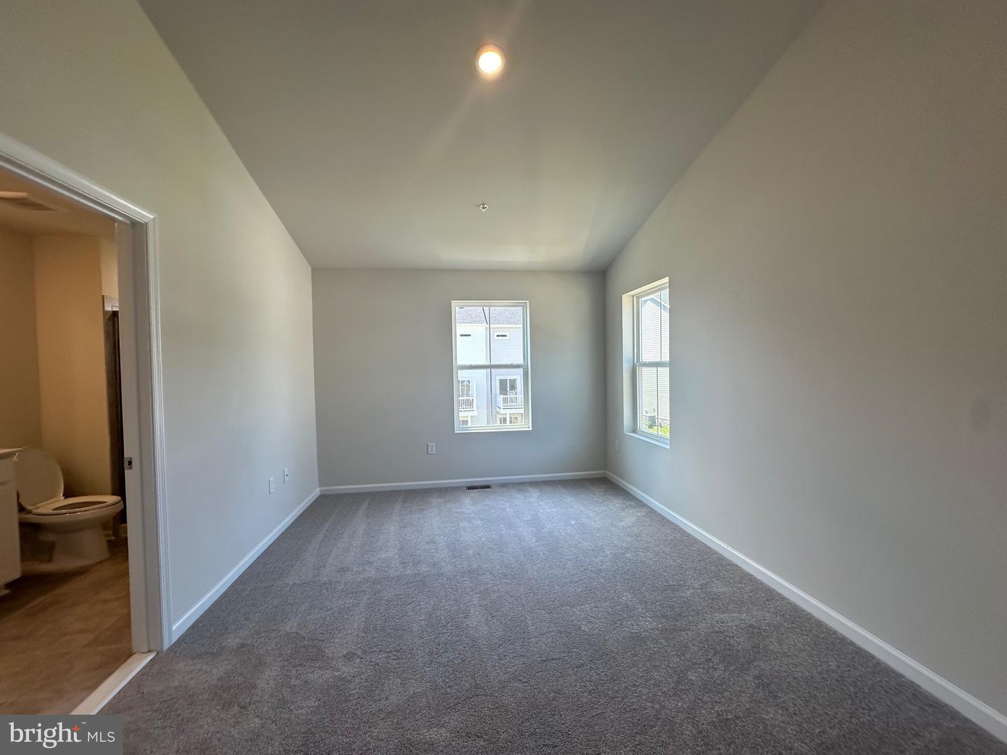 5631 Ludlow Pl Property Photo 29