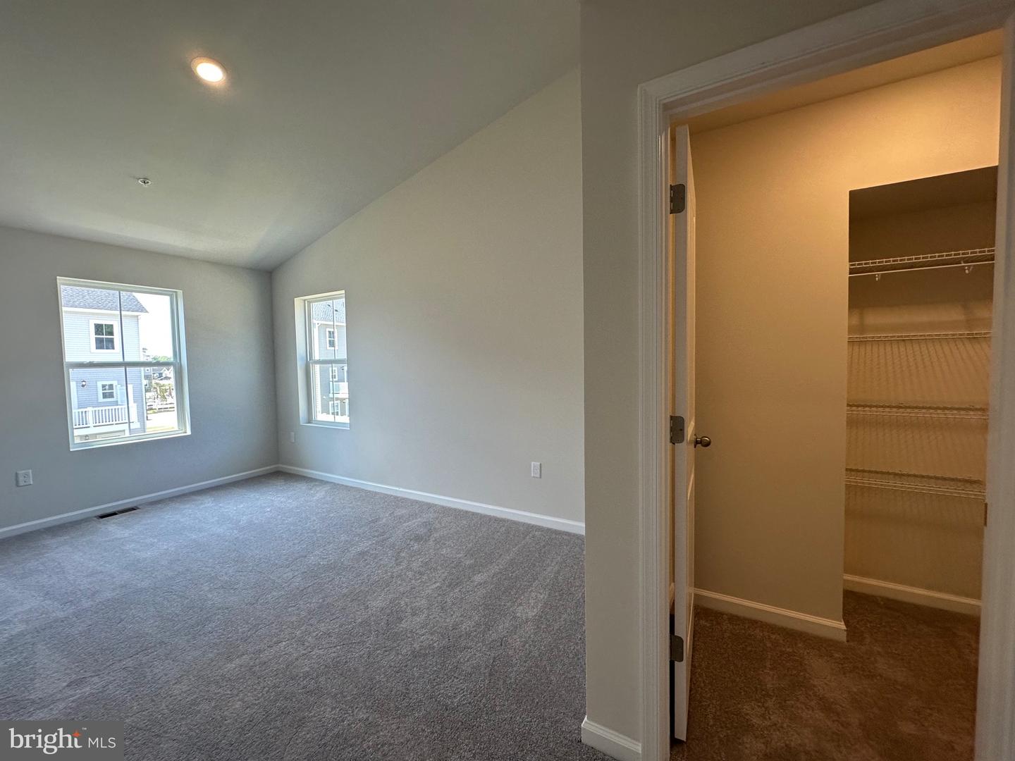 5631 Ludlow Pl Property Photo 31