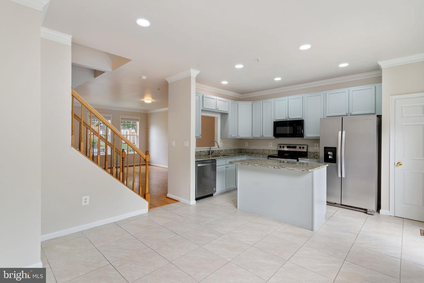 9962 Morristown Pl Property Photo 6