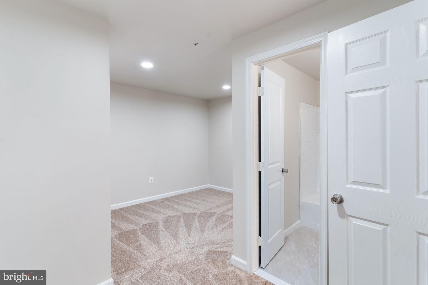 9962 Morristown Pl Property Photo 17