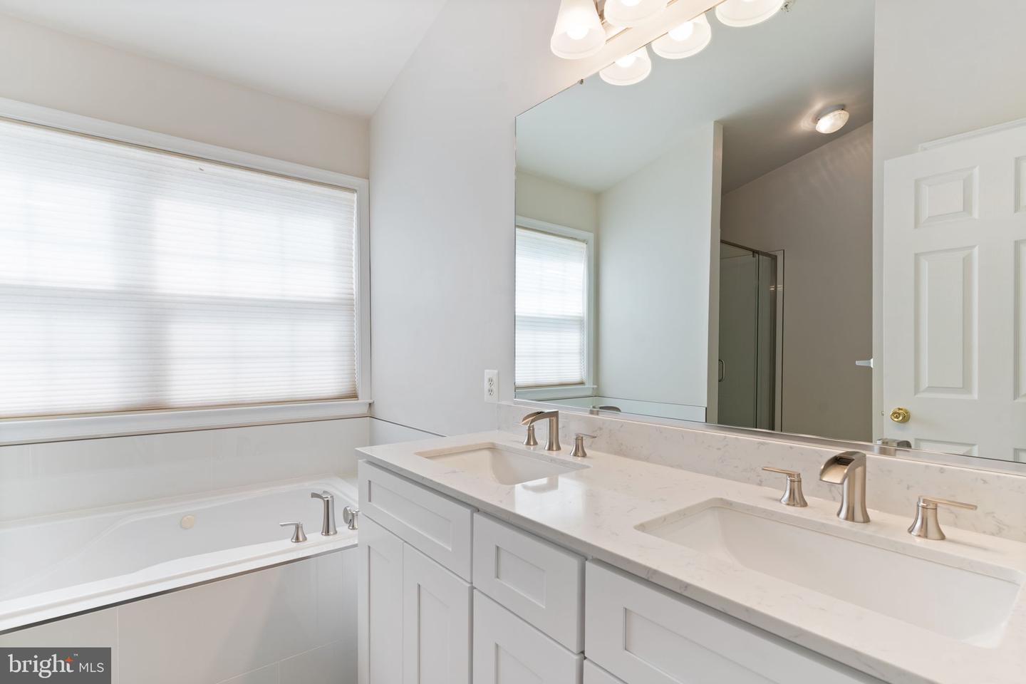 9962 Morristown Pl Property Photo 29