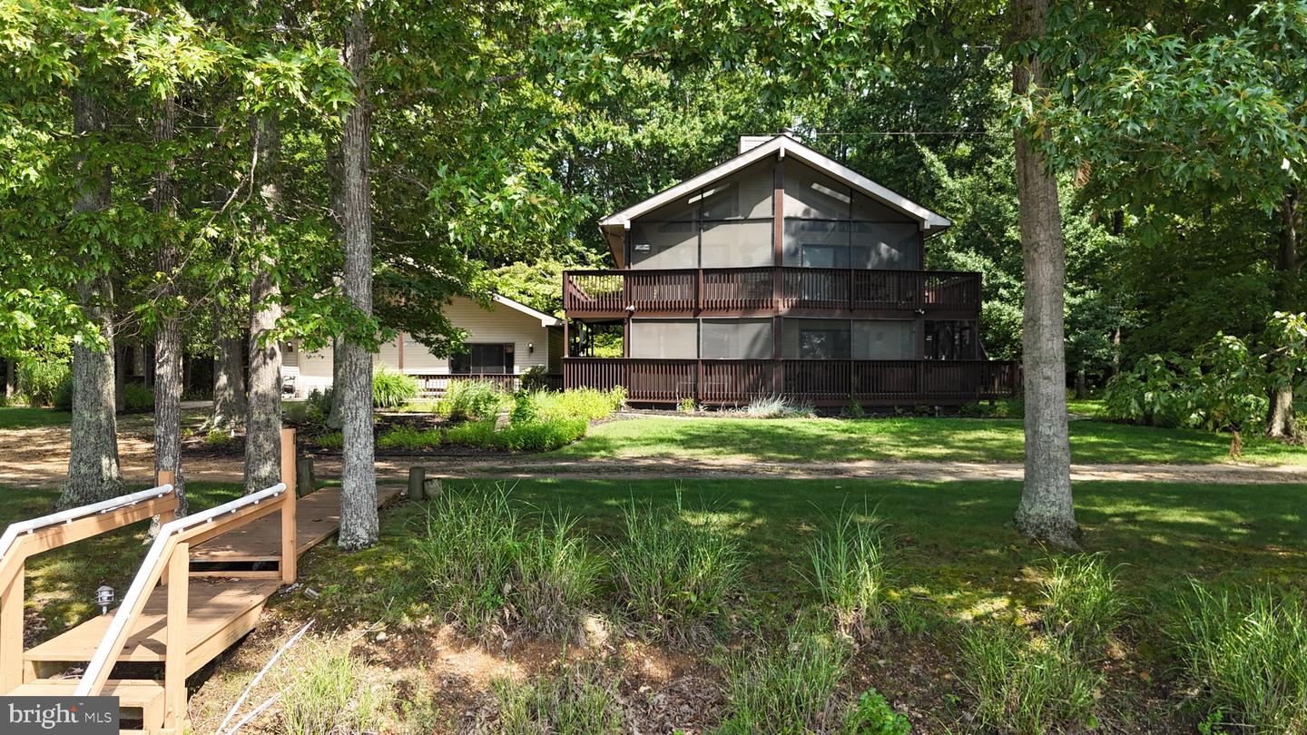 12575 Shore Pl Property Photo 1