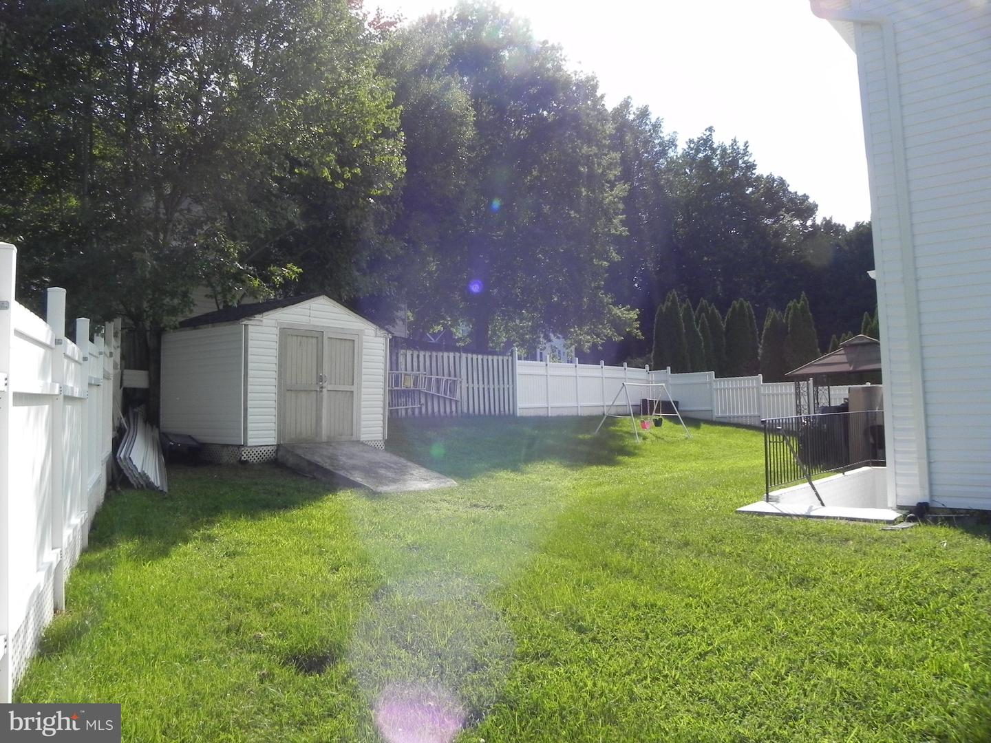7875 Fern Hill St Property Photo 2