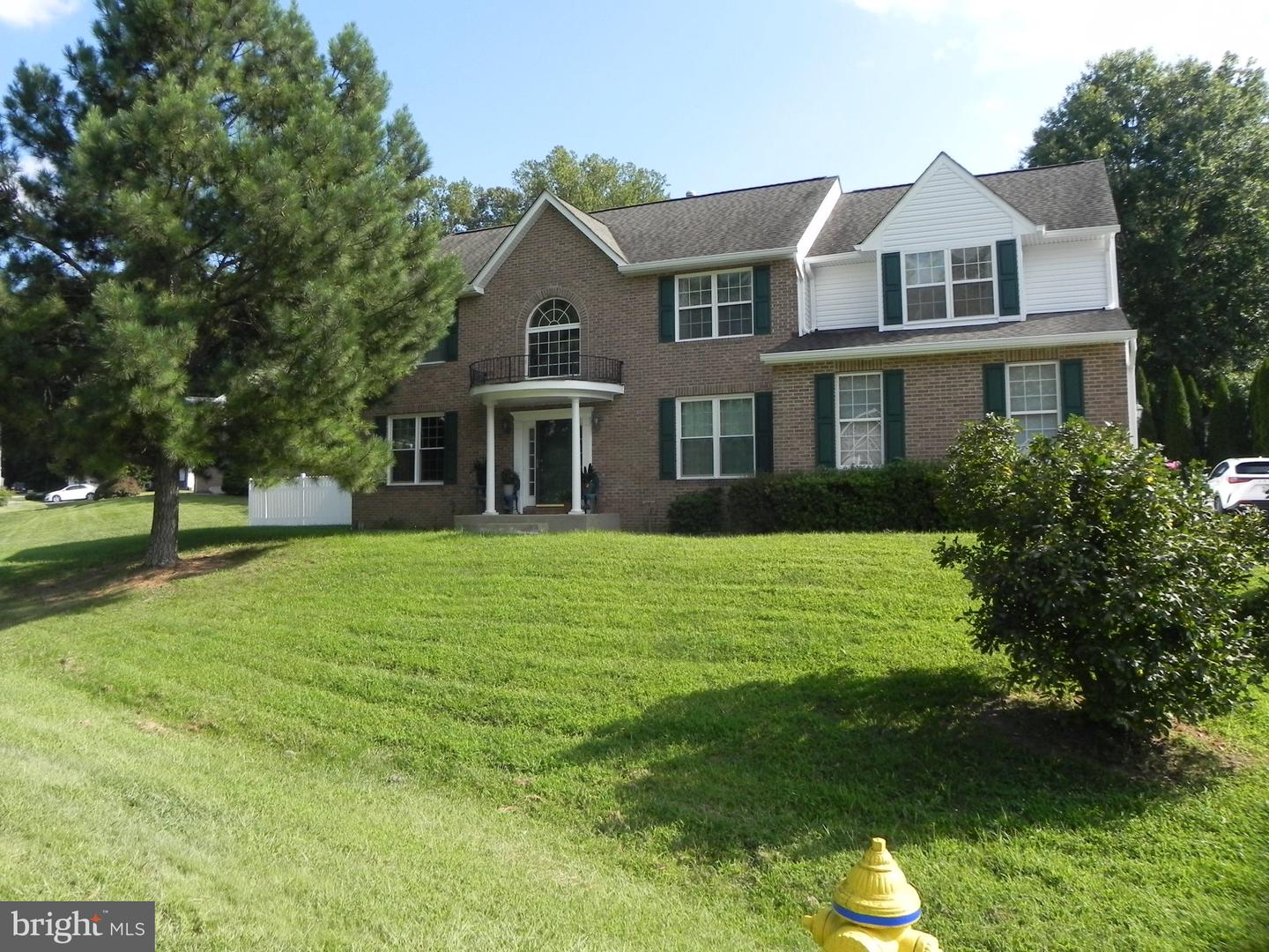 7875 Fern Hill St Property Photo 8