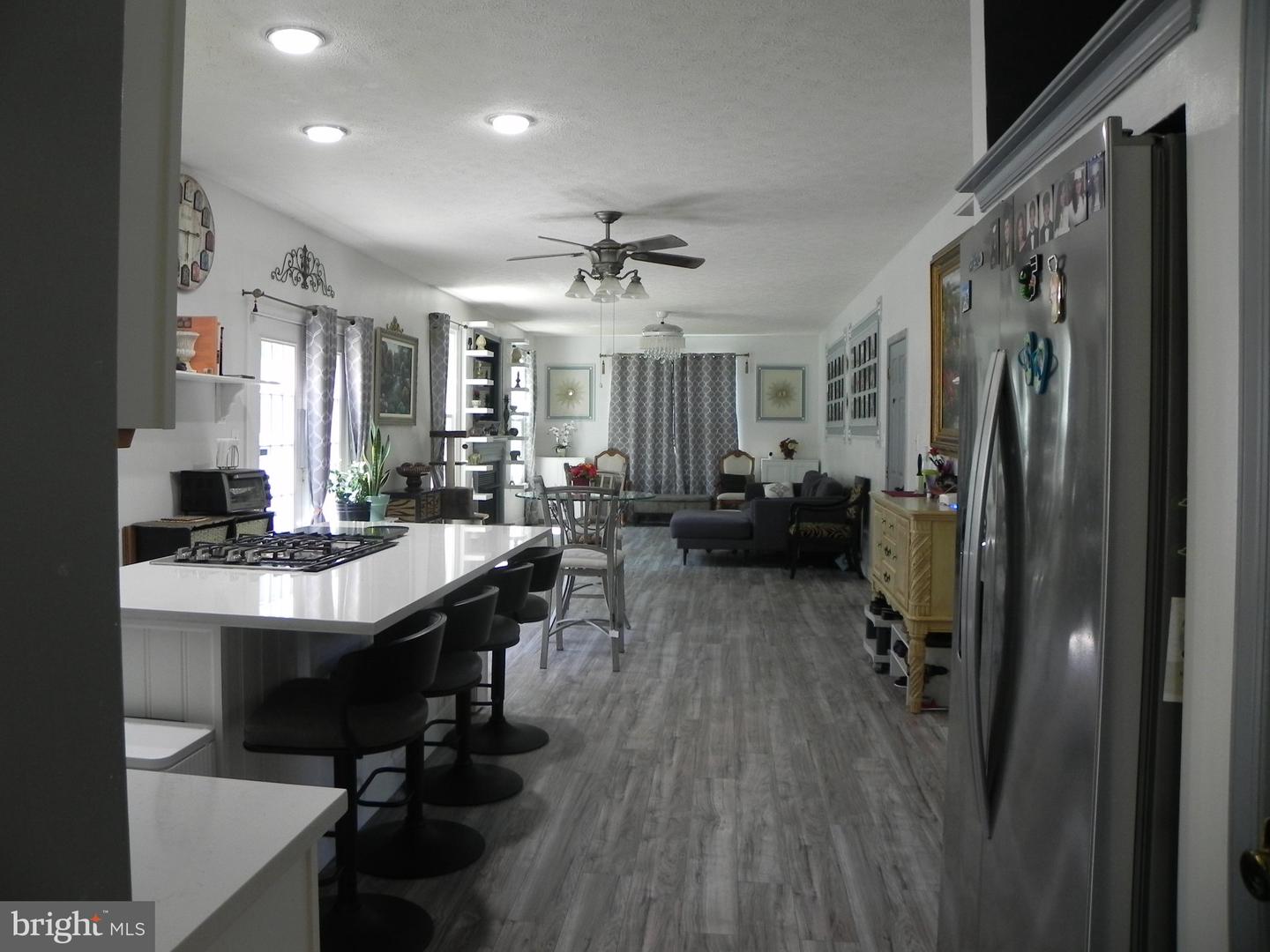 7875 Fern Hill St Property Photo 11