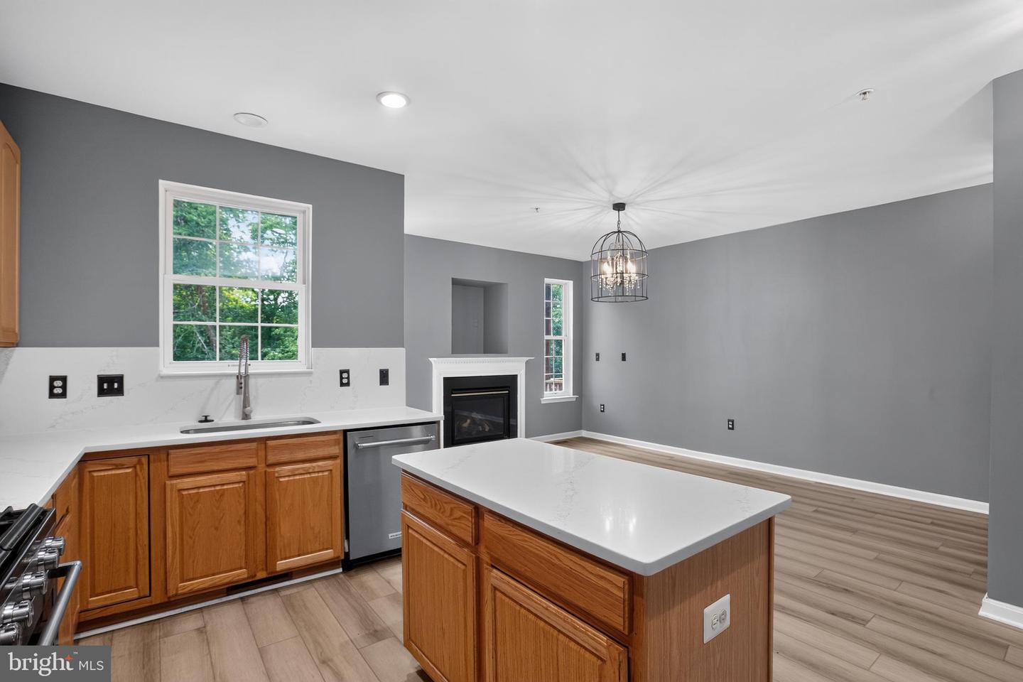 11500 Spyglass Pl Property Photo 4