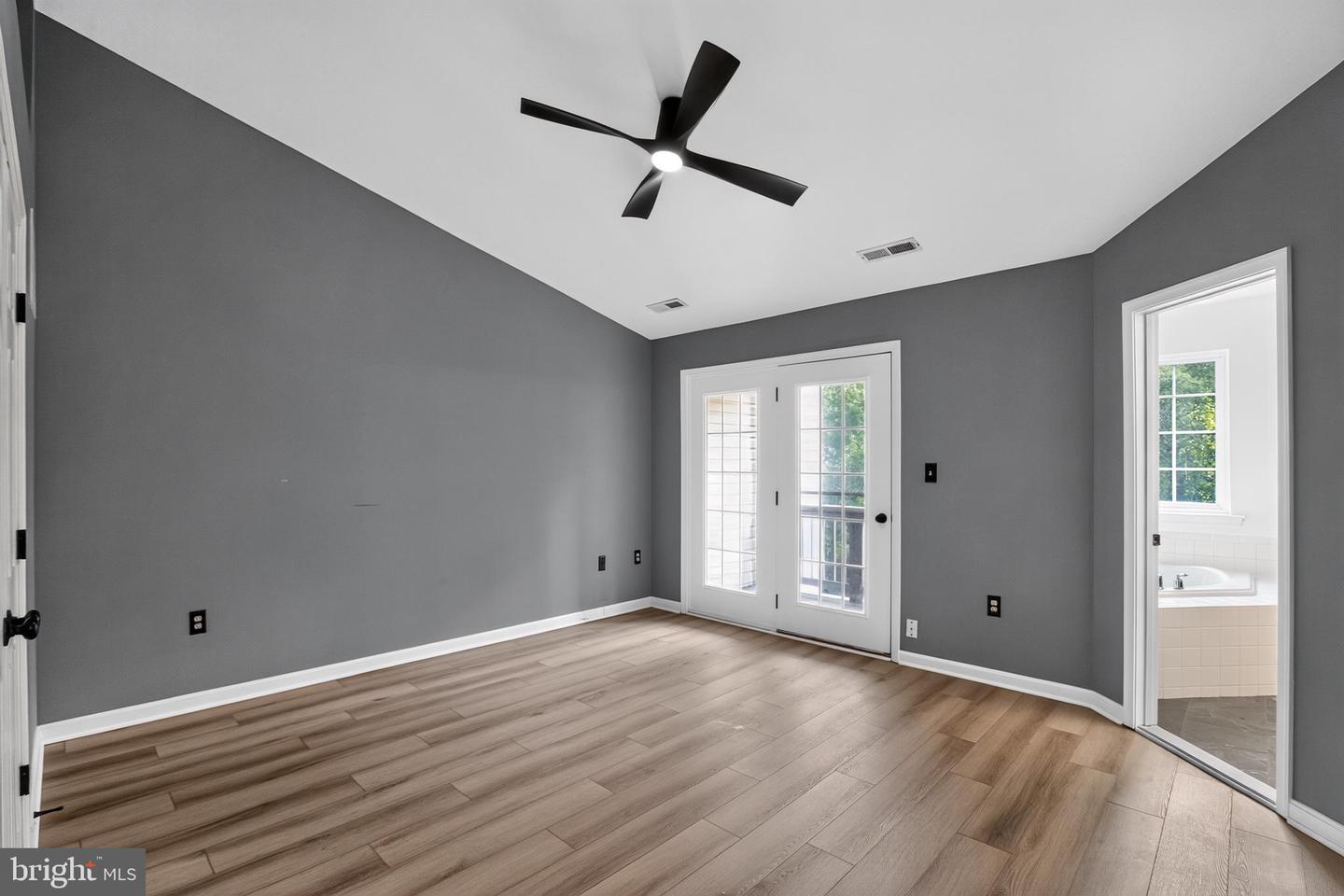 11500 Spyglass Pl Property Photo 12