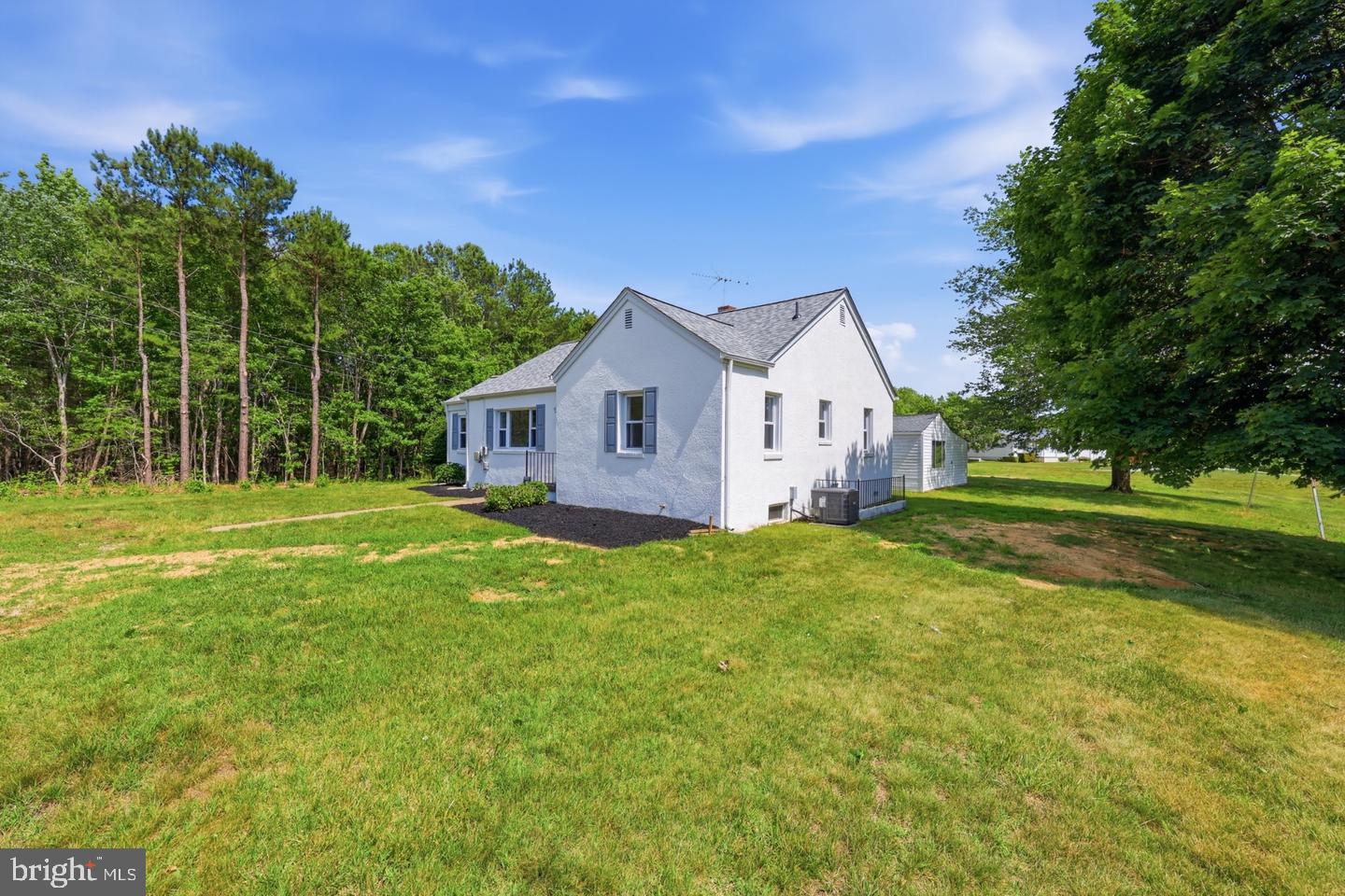 8251 Marshall Corner Rd Property Photo 1