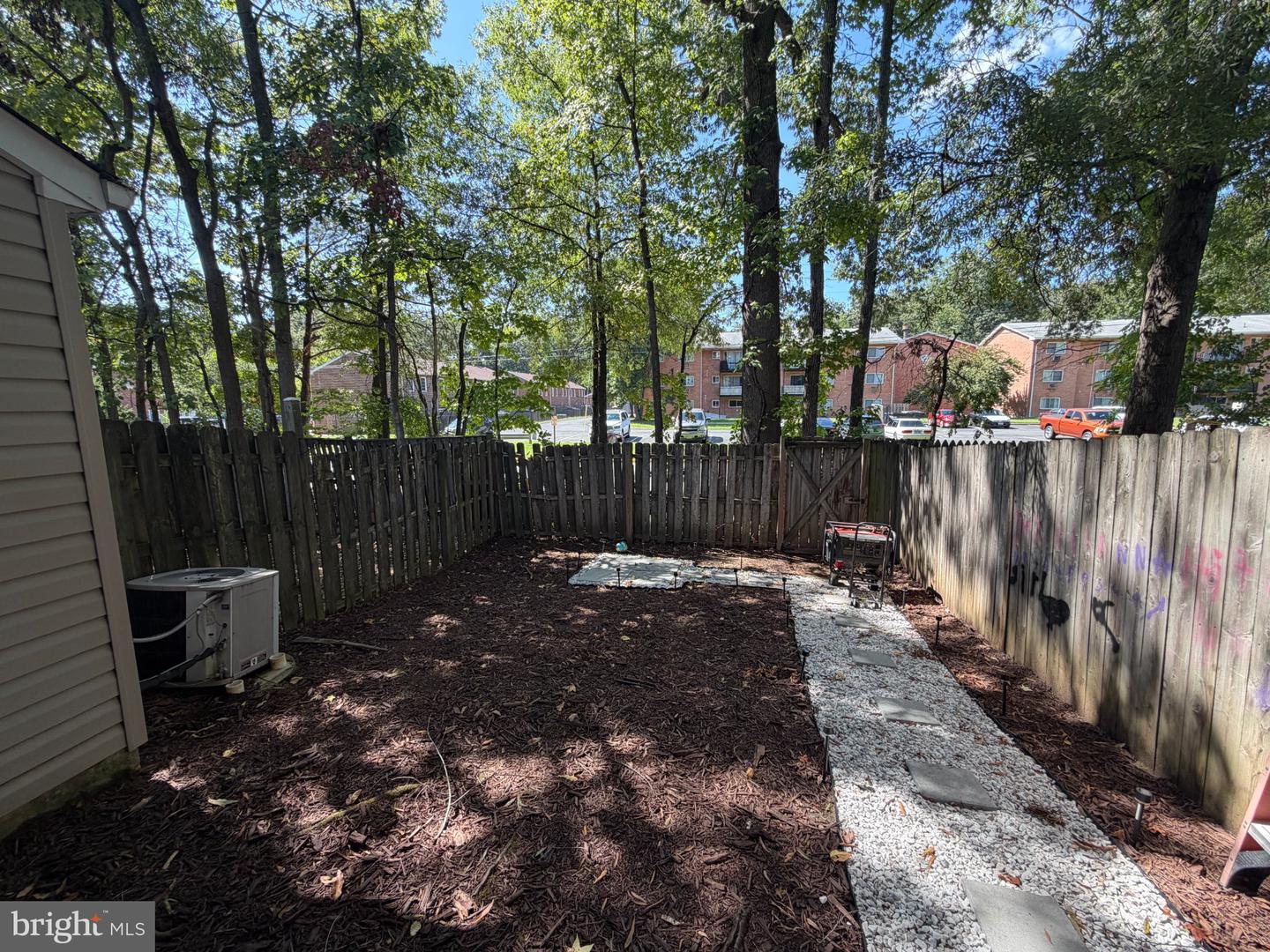 32 Meadowside Ct Property Photo 22