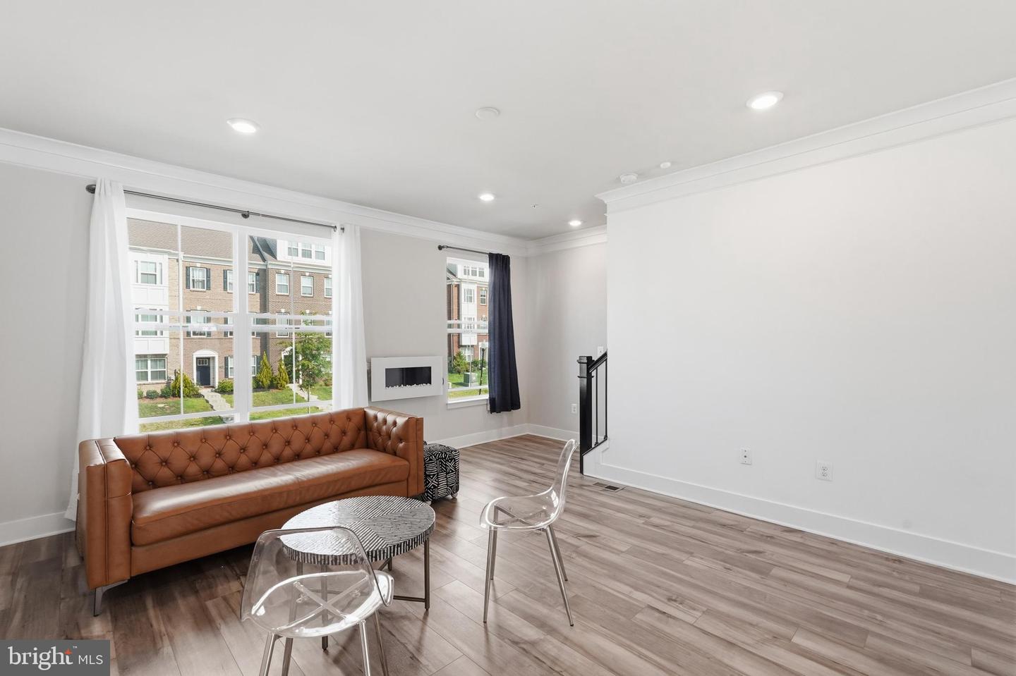 11504 Mary Shelley Pl Property Photo 4