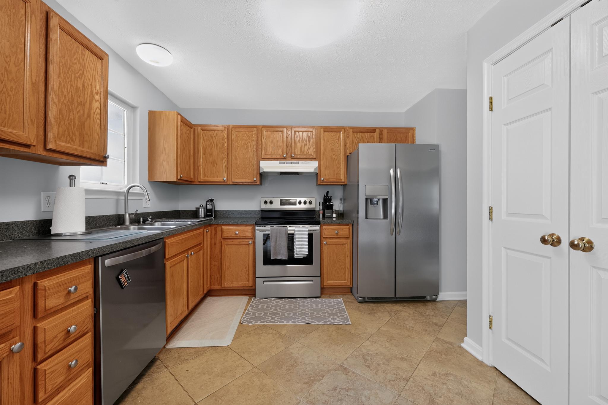 2075 Matta View Pl Property Photo 5