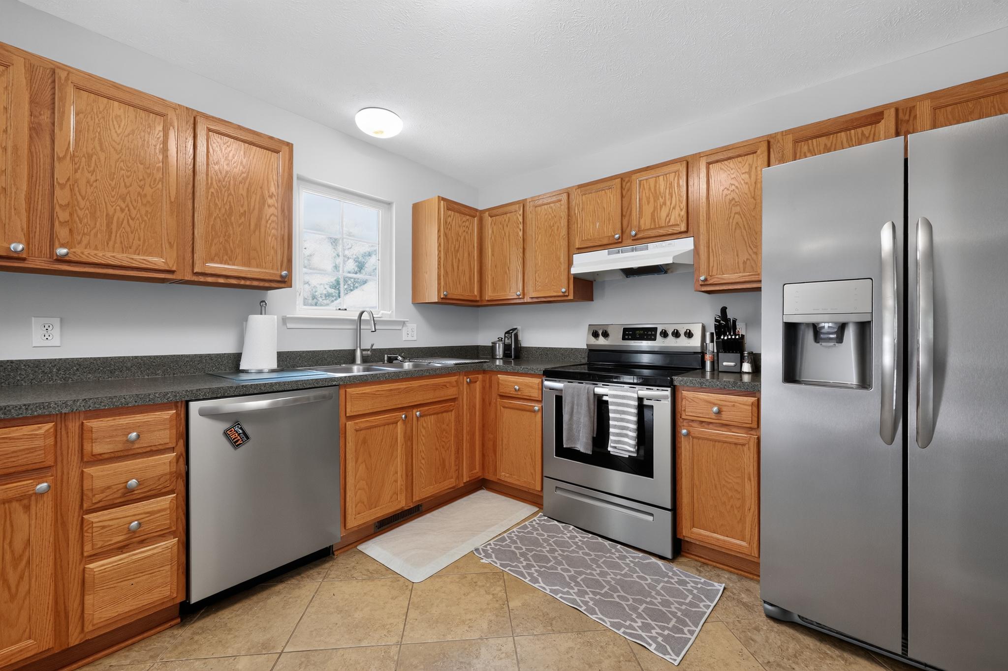 2075 Matta View Pl Property Photo 6