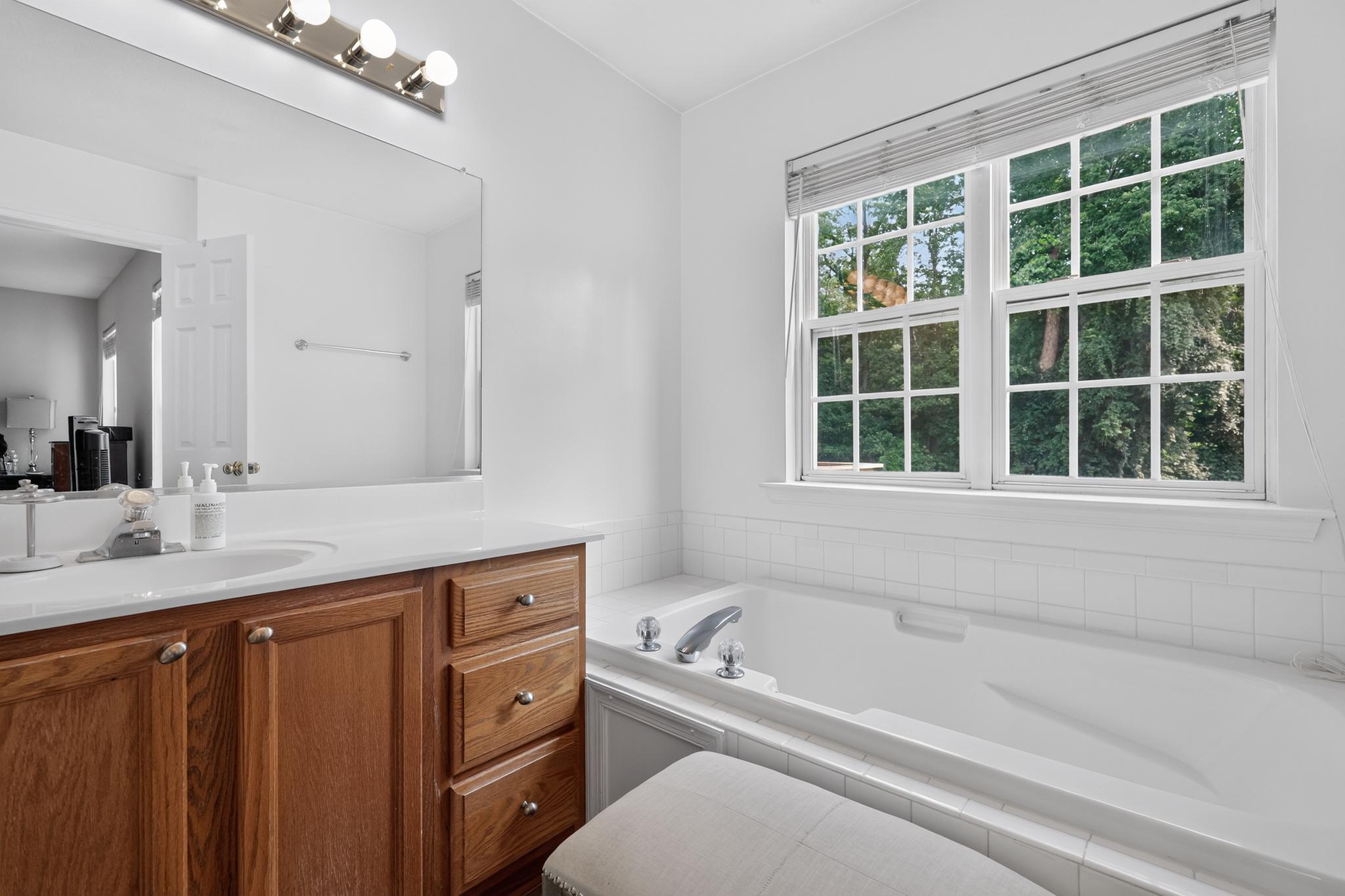2075 Matta View Pl Property Photo 17