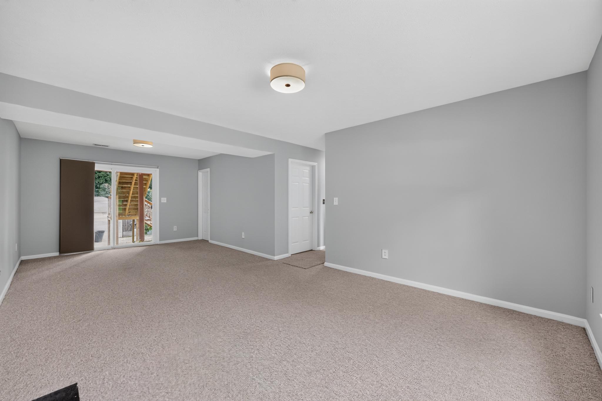 2075 Matta View Pl Property Photo 28
