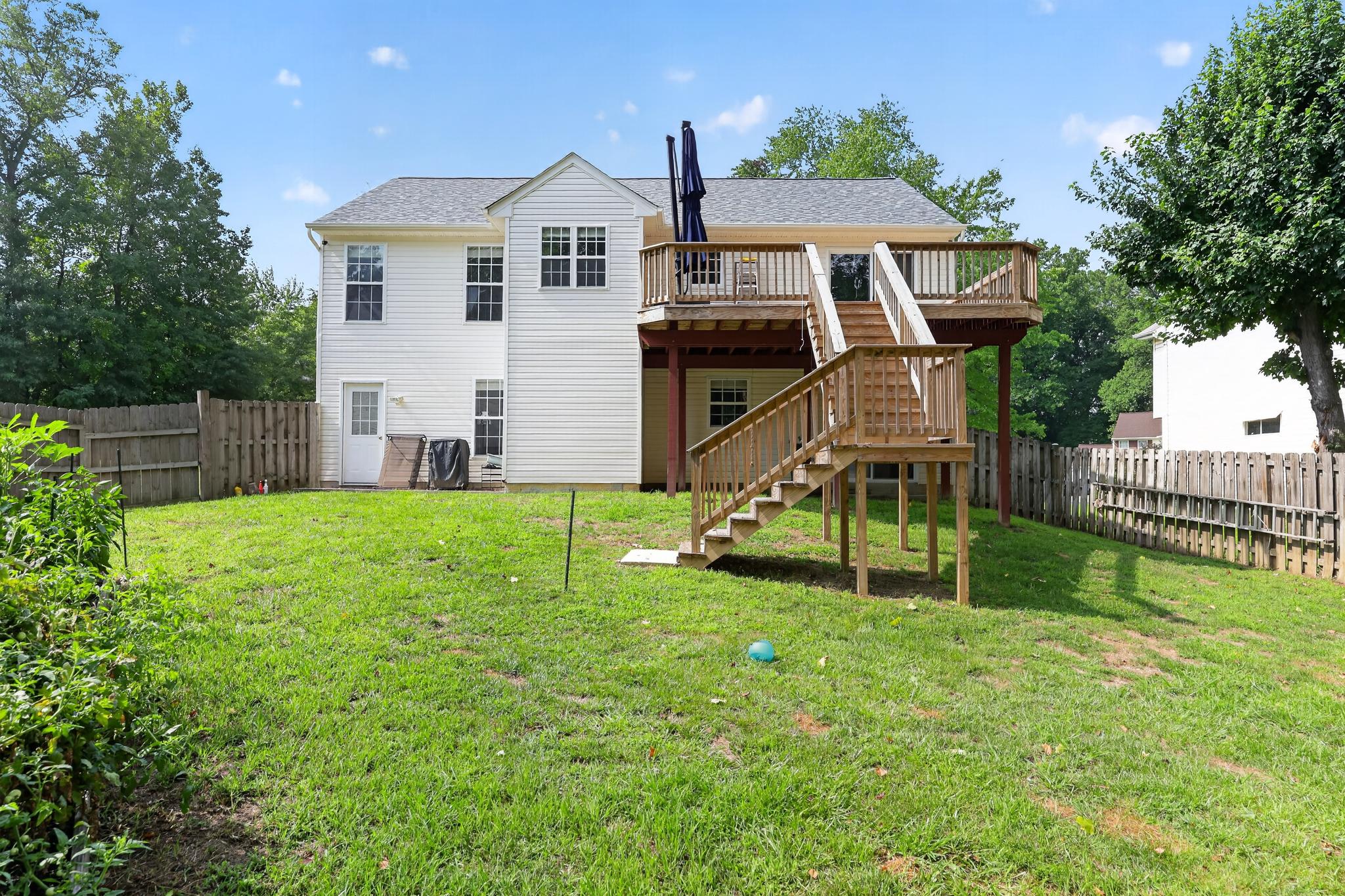 2075 Matta View Pl Property Photo 32