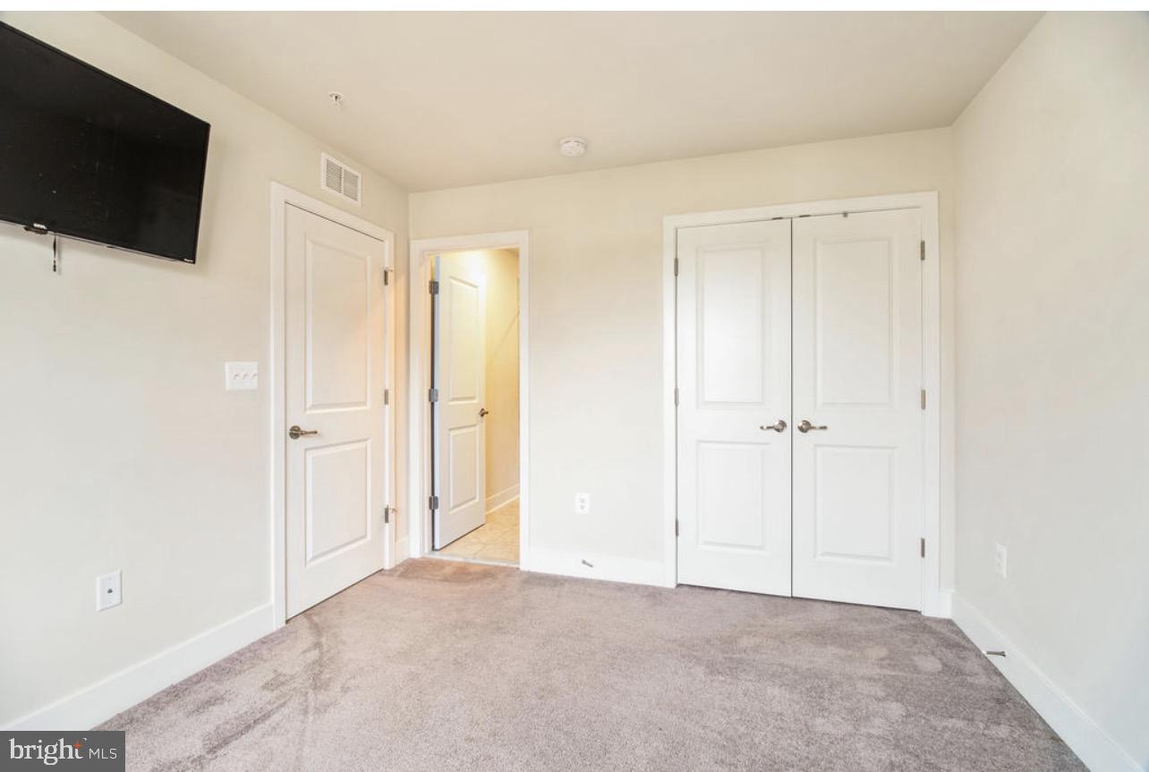 11687 Emily Dickinson Pl Property Photo 22