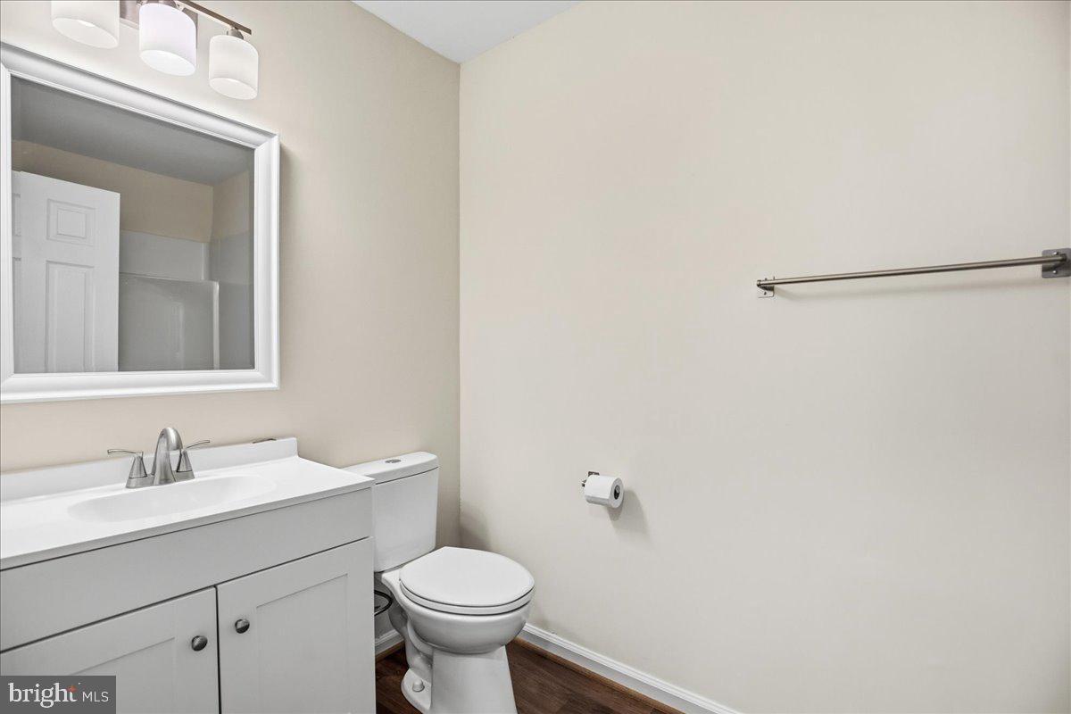 2 Park Square Ct Property Photo 29