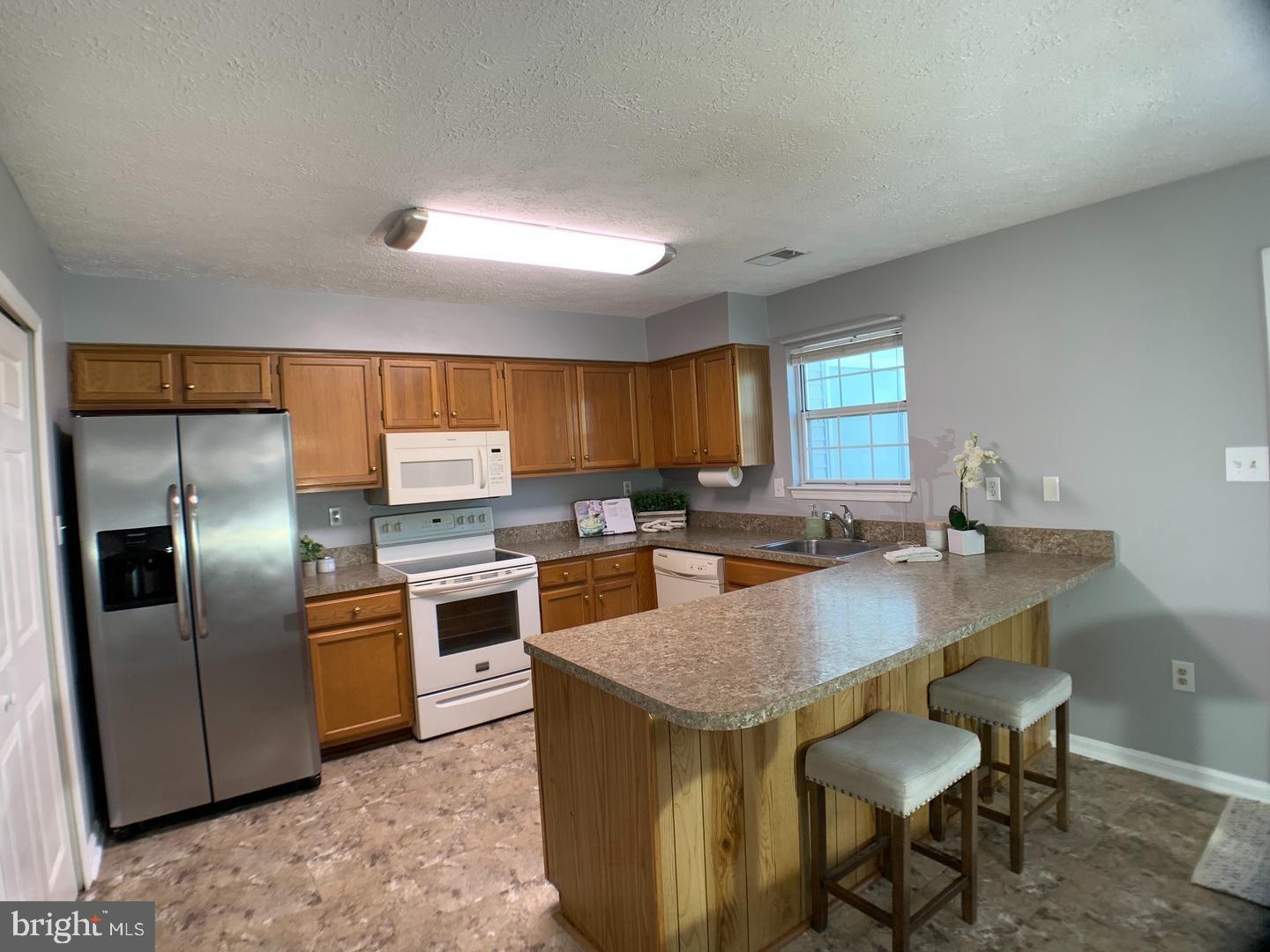 6101 Red Squirrel Pl Property Photo 4