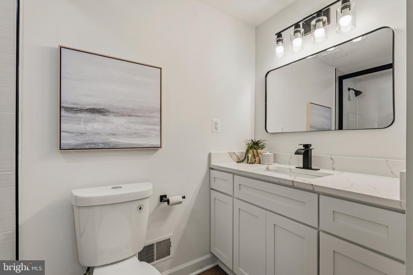 5202 Caroline Cir Property Photo 27