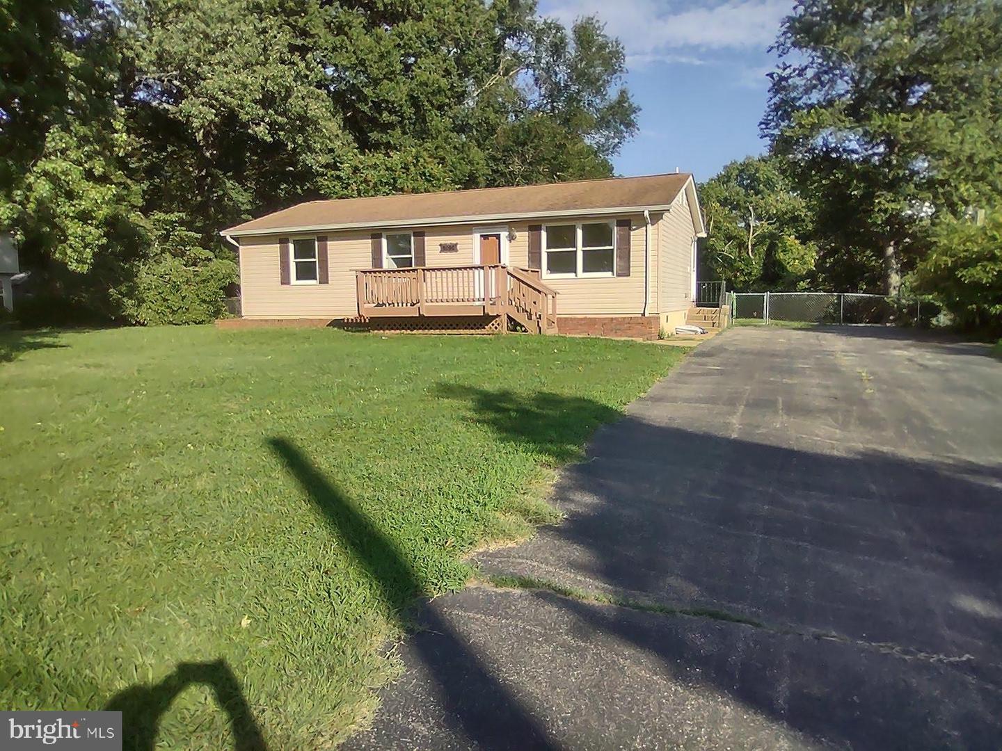 5090 MARBURY RUN RD Property Photo 1