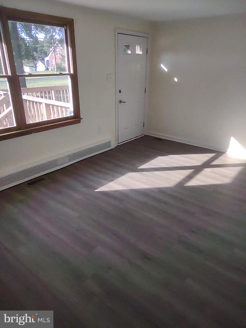 5090 Marbury Run Rd Property Photo 12