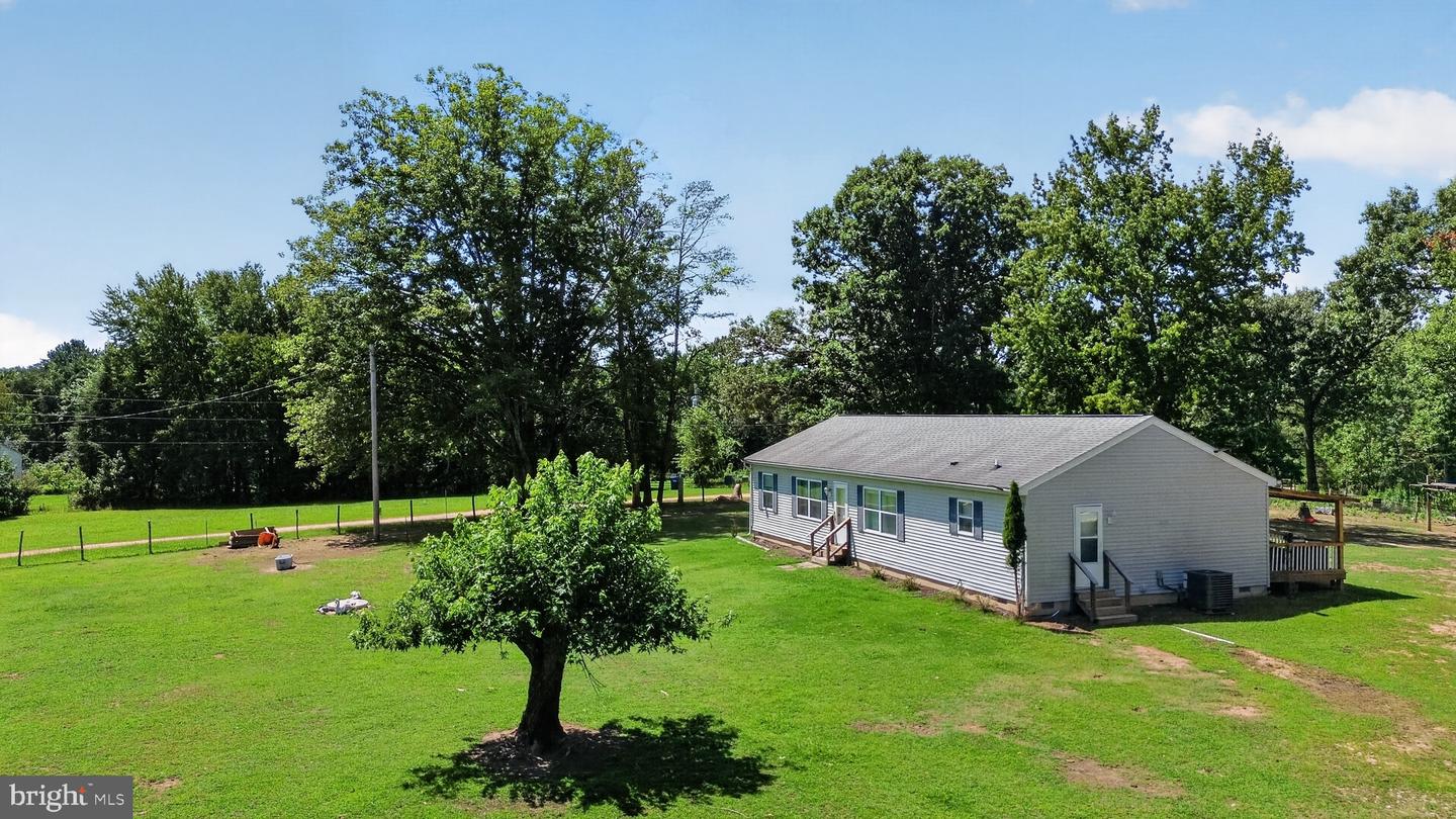 2905 Smith Point Rd Property Photo 12