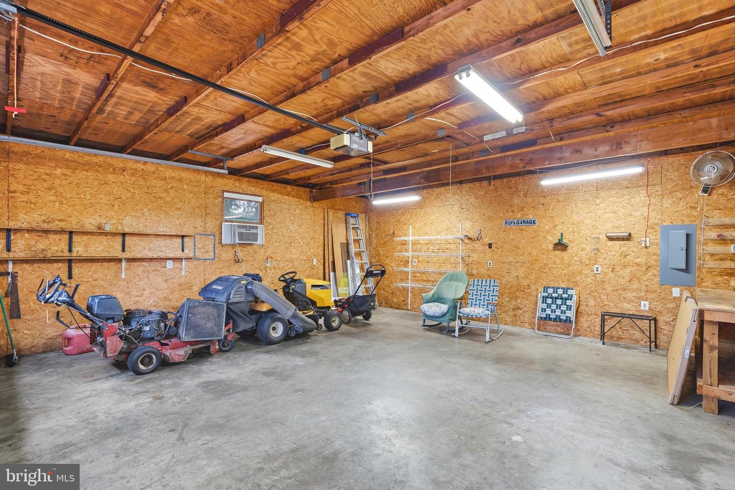305 Prospect St Property Photo 31