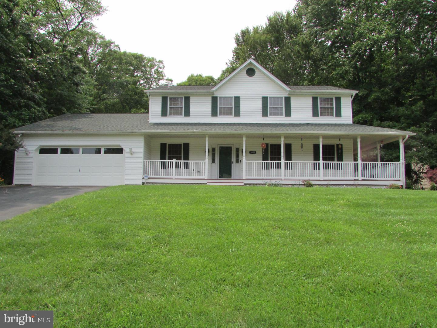 1009 WALES DR Property Photo 1