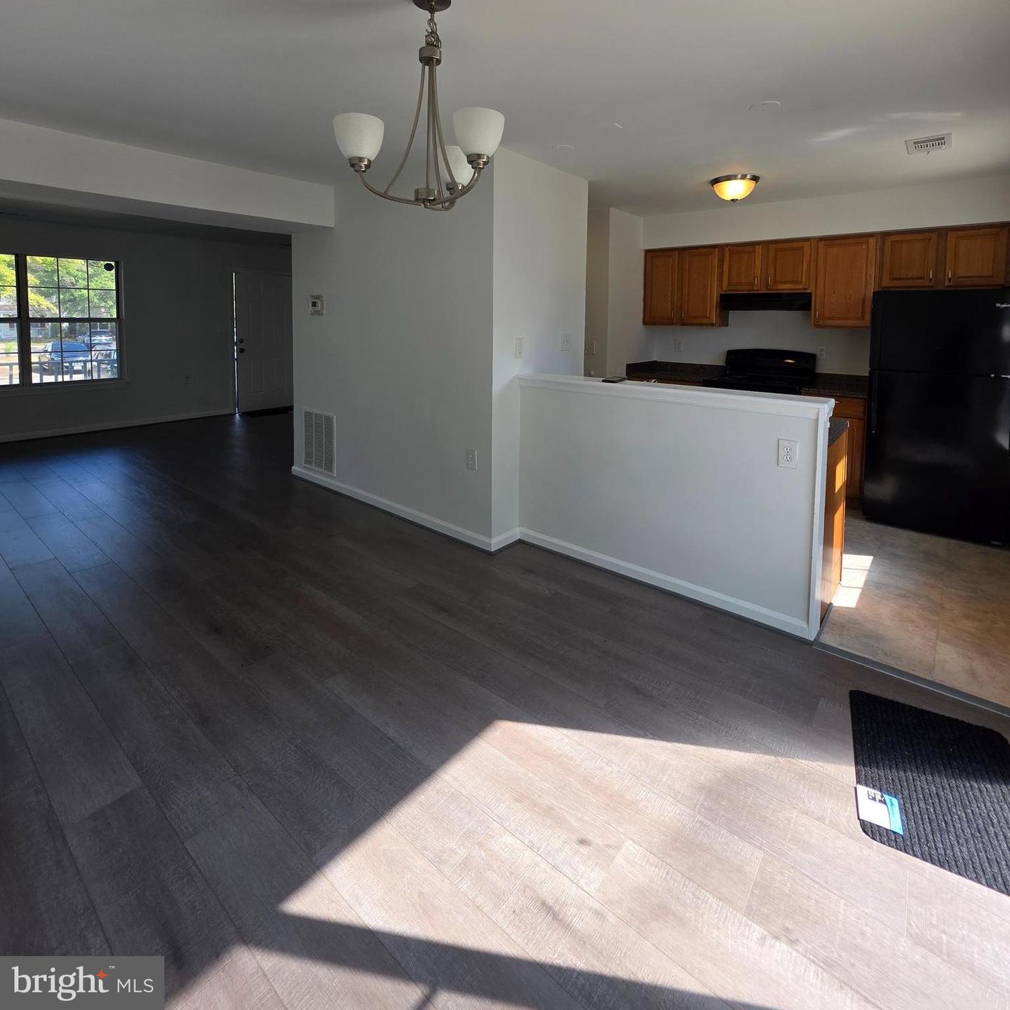 404 Trefoil Pl Property Photo 7