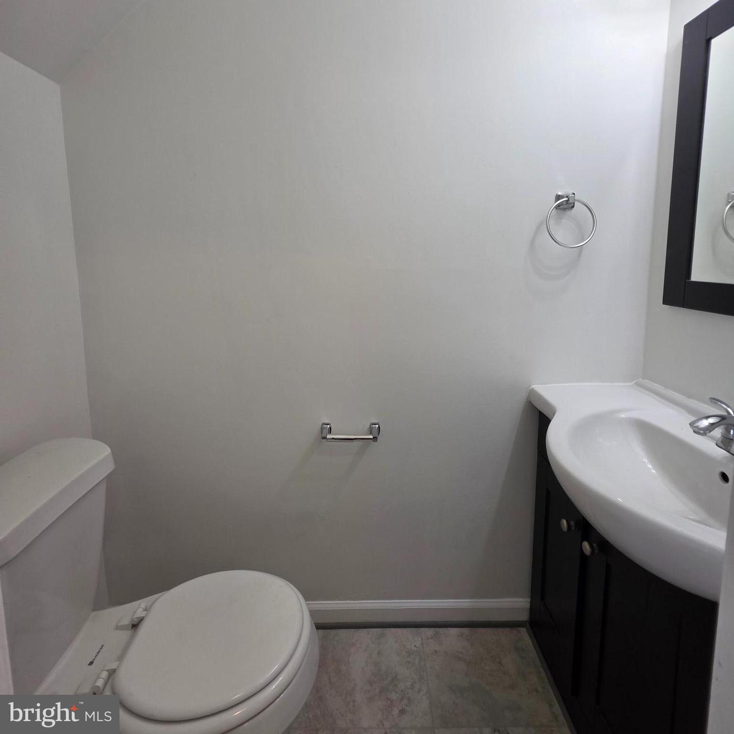 404 Trefoil Pl Property Photo 9