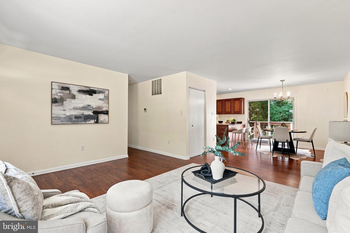 11517 Timberbrook Dr Property Photo 6