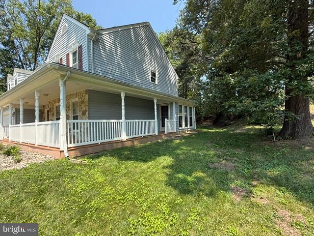 3505 Fox Ridge Rd Property Photo 2