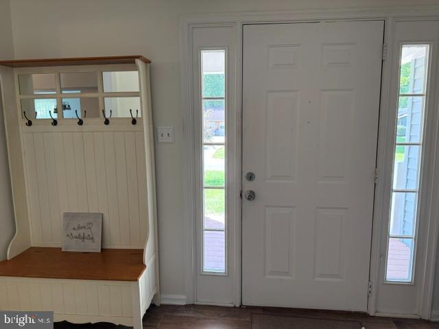 3505 Fox Ridge Rd Property Photo 5