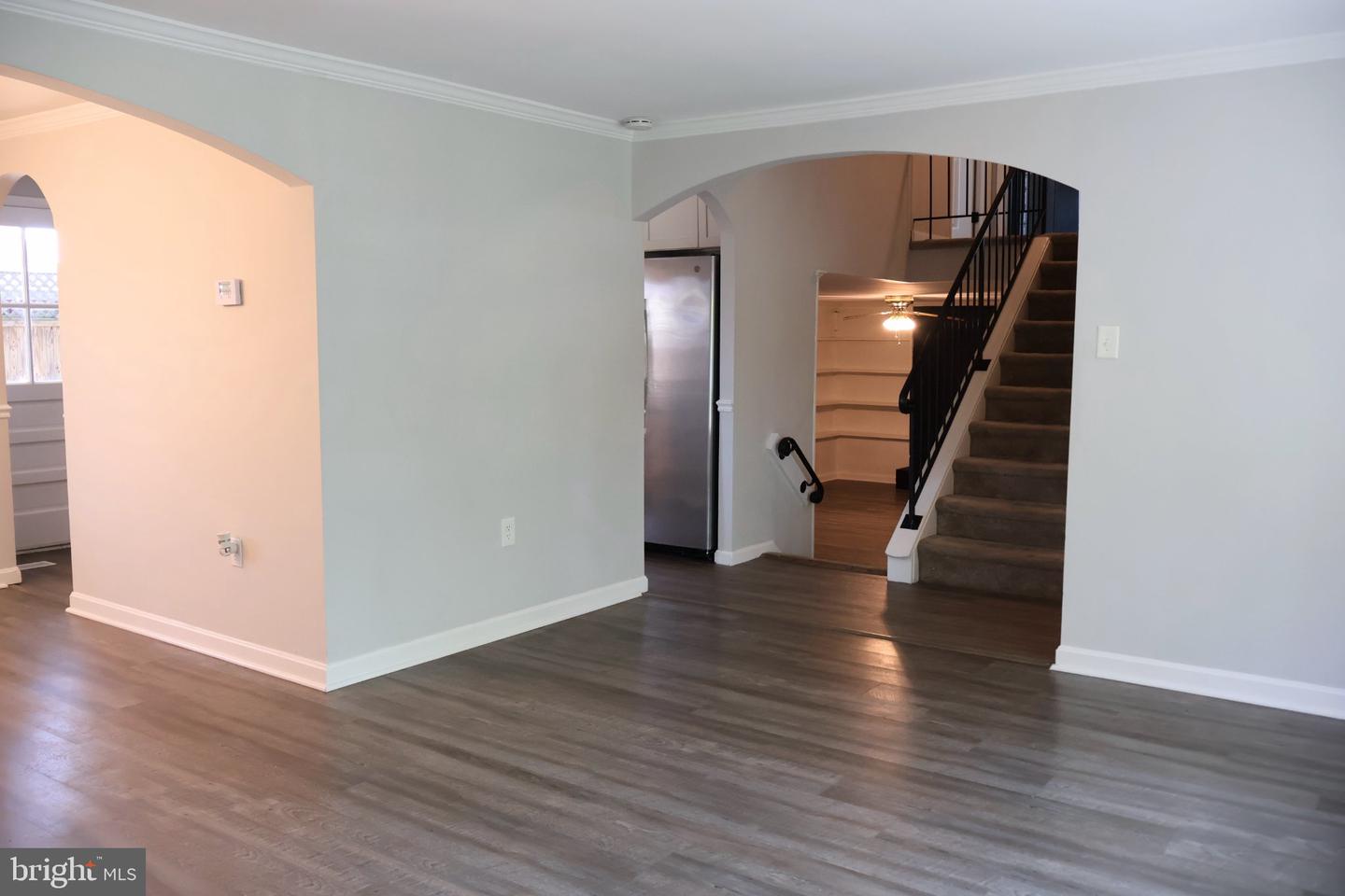 5218 Caroline Cir Property Photo 4