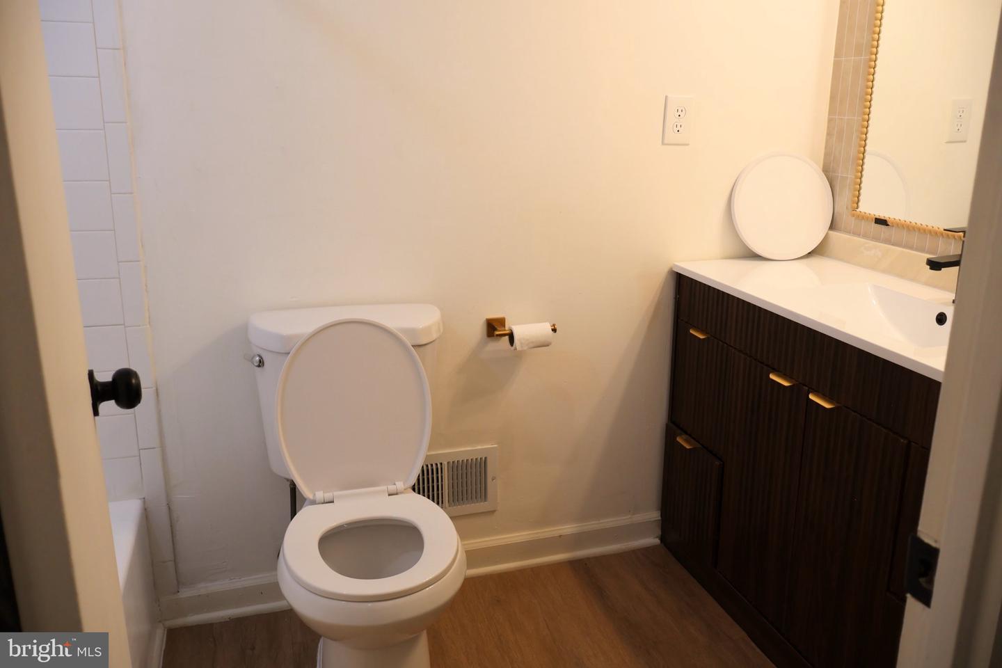 5218 Caroline Cir Property Photo 28