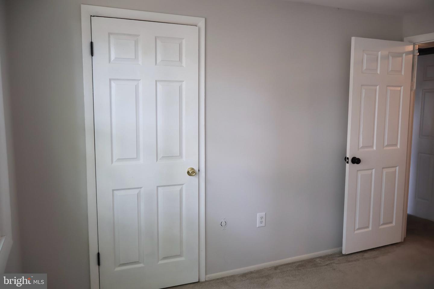 5218 Caroline Cir Property Photo 32