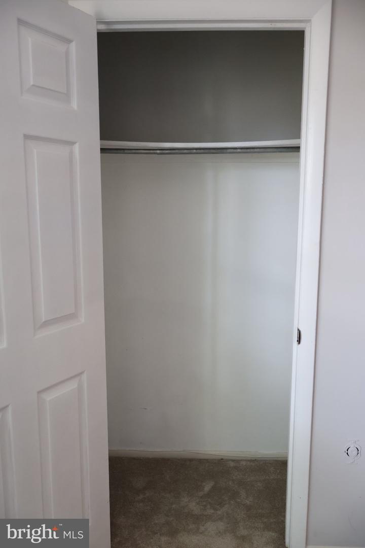 5218 Caroline Cir Property Photo 34