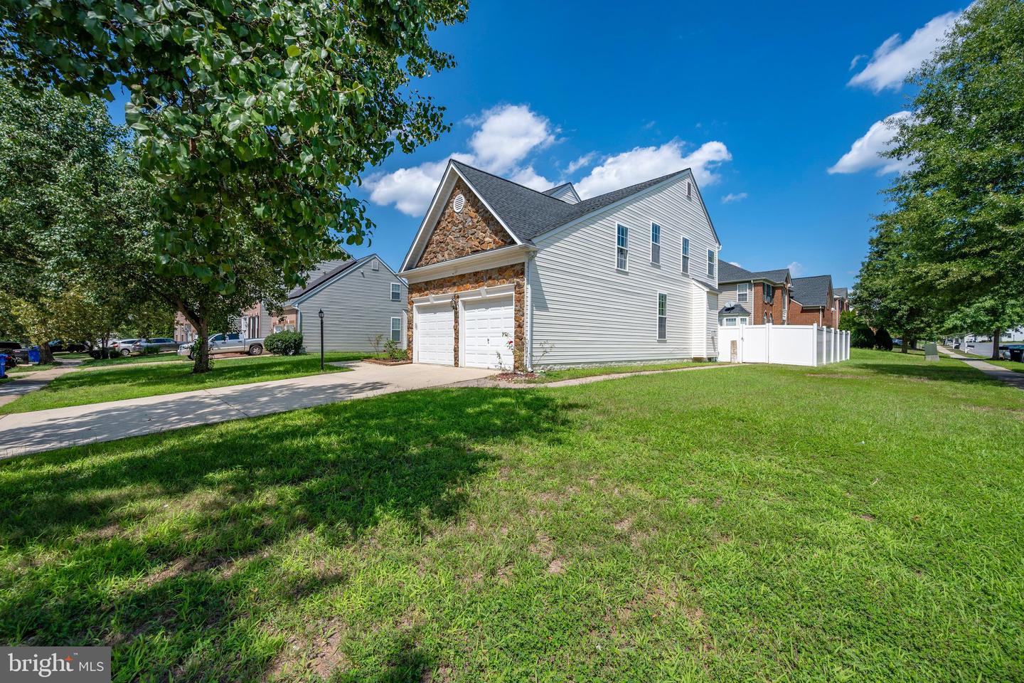 9701 Cadwell St Property Photo 67