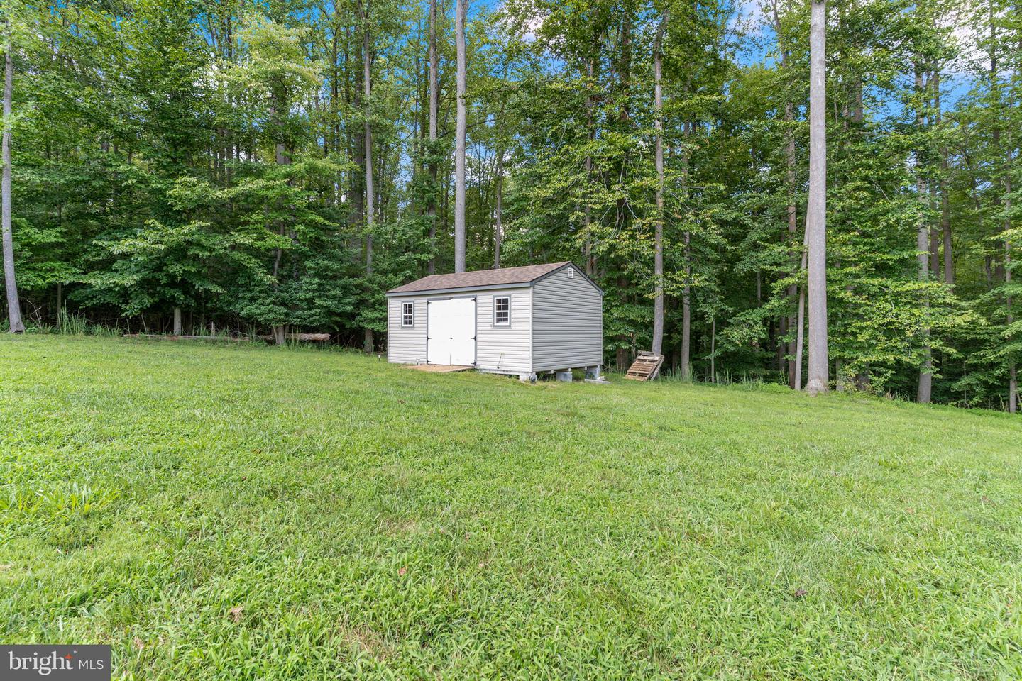 7420 Sugar Cane Ct Property Photo 3