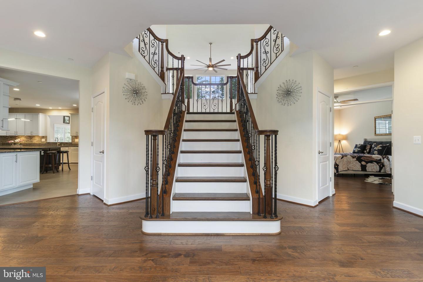 7420 Sugar Cane Ct Property Photo 11