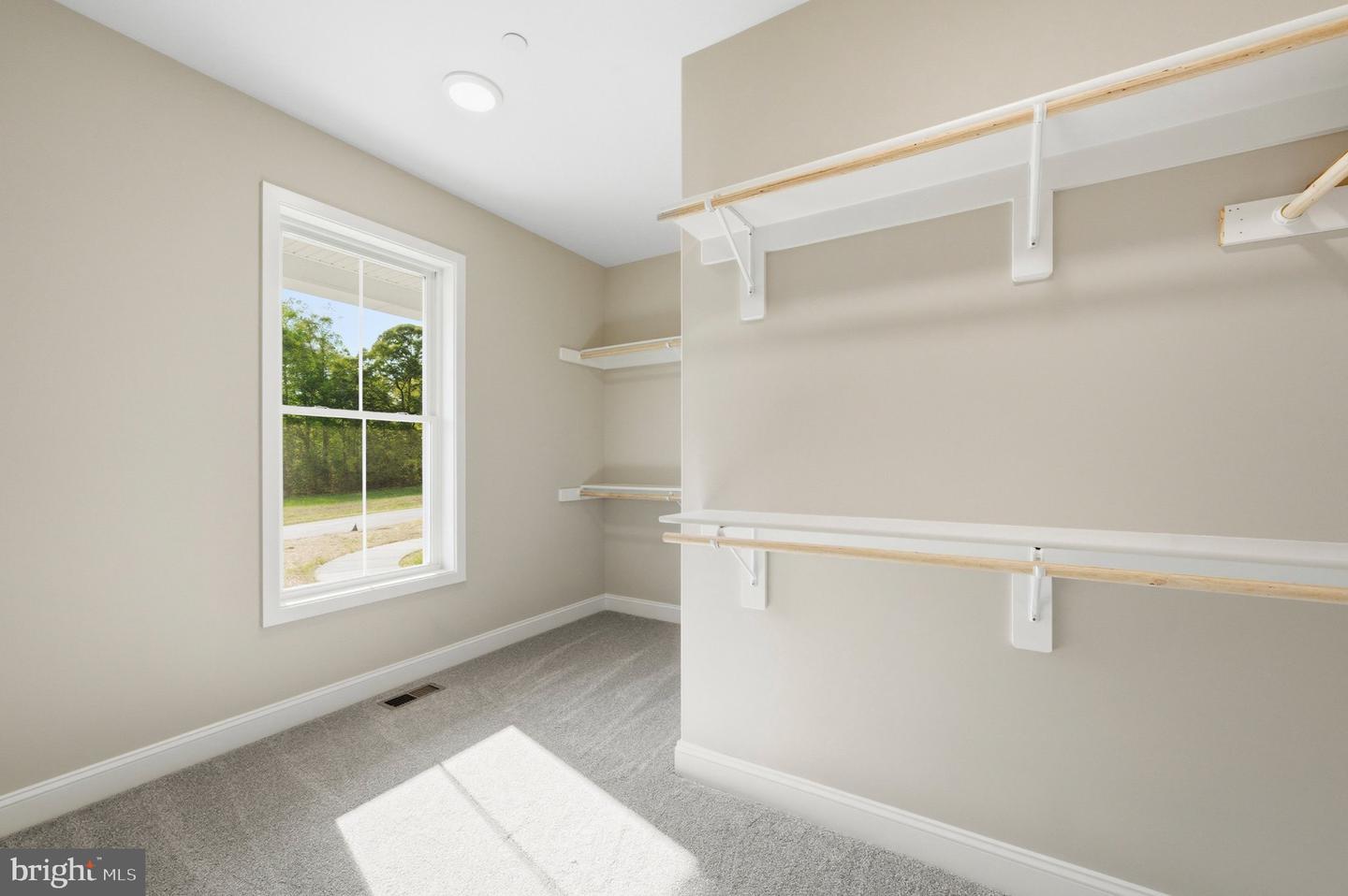 5898 Hardwick Ct Property Photo 22