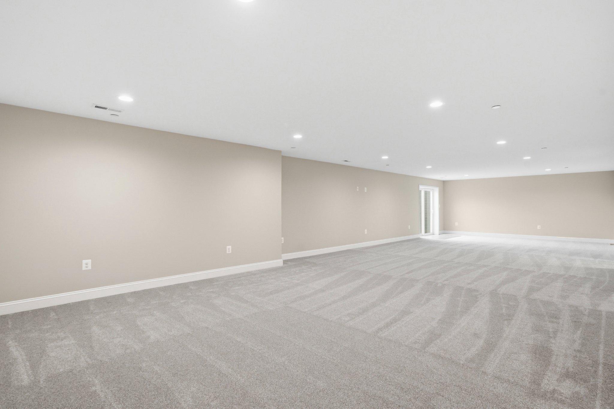 5898 Hardwick Ct Property Photo 25