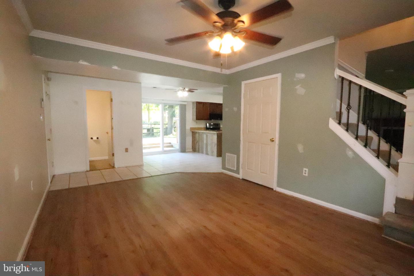 6901 Impala Ct Property Photo 8
