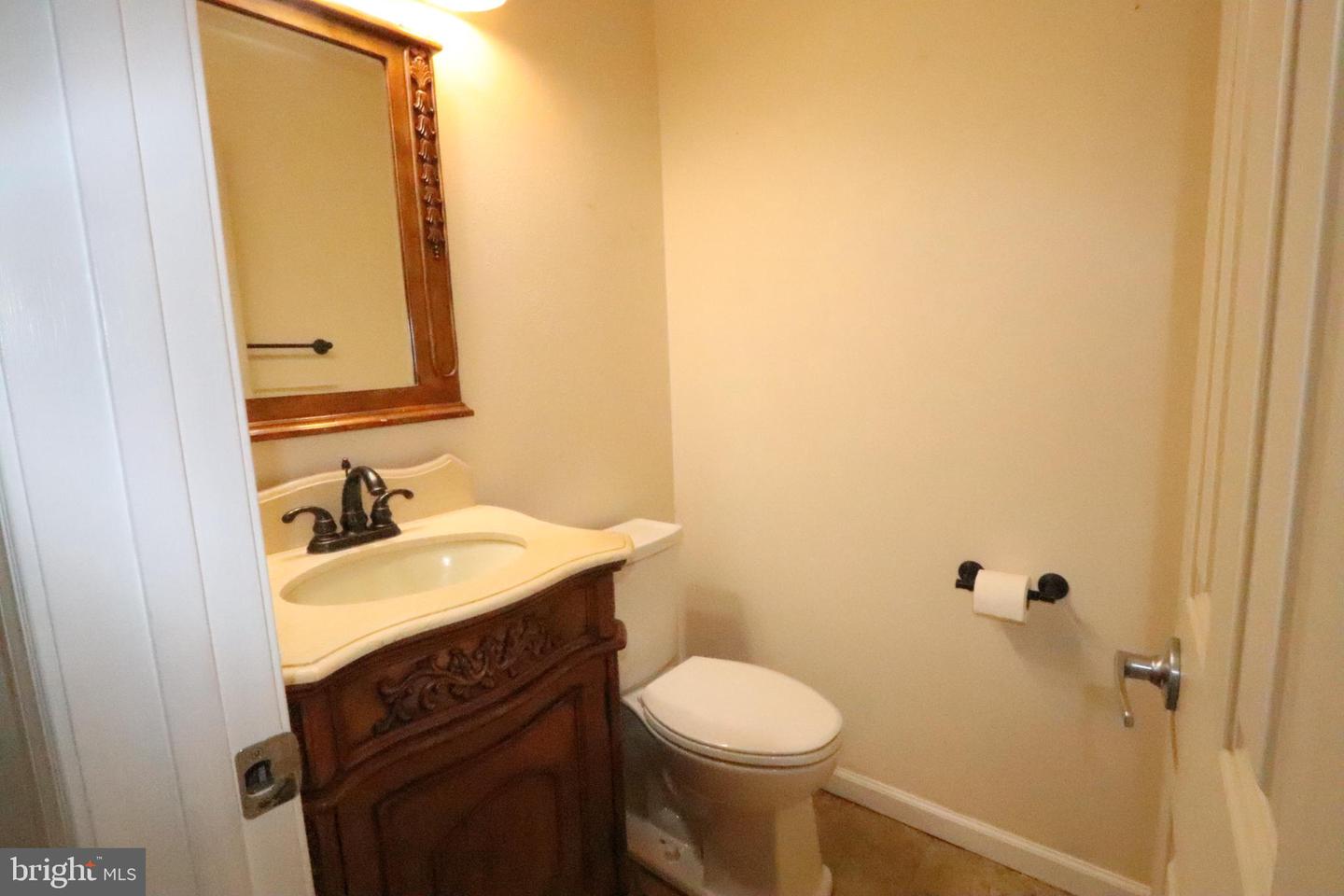 6901 Impala Ct Property Photo 11